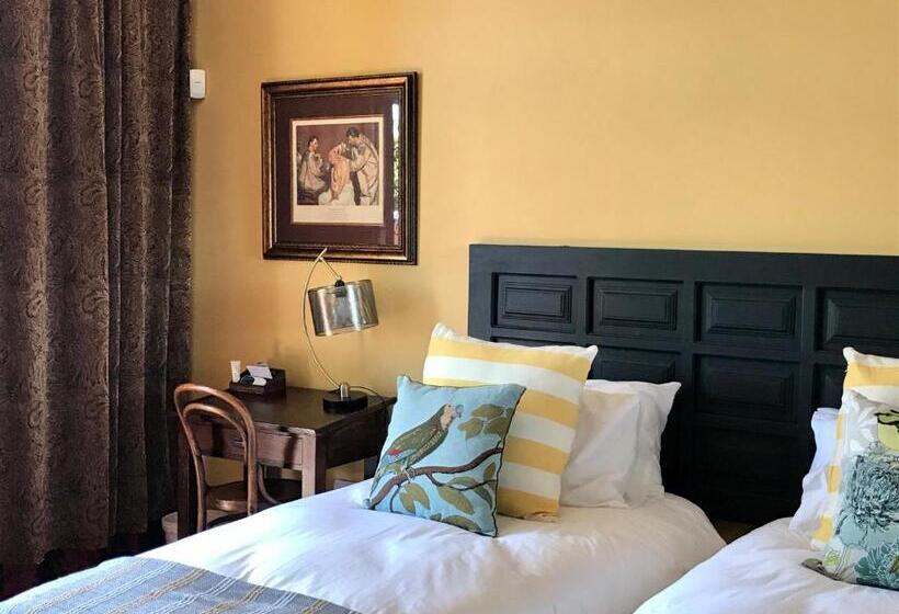 ベッドアンドブレックファースト Five Sisters