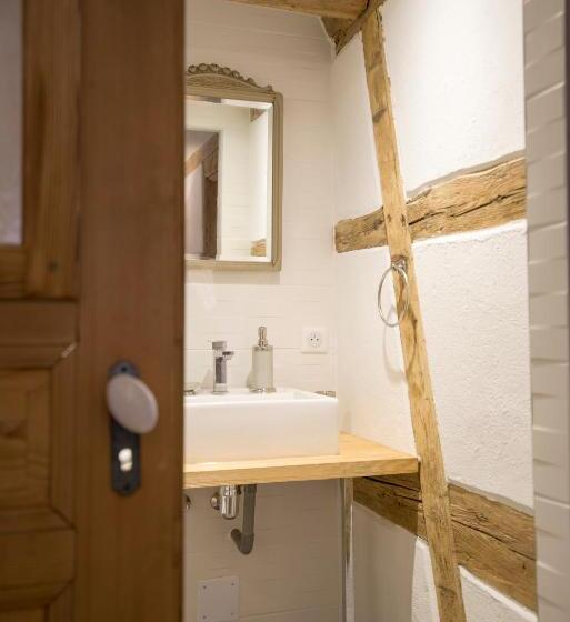 Bed and Breakfast La Grange Aux Coqs