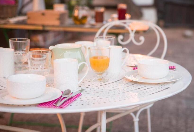 Bed and Breakfast La Grange Aux Coqs