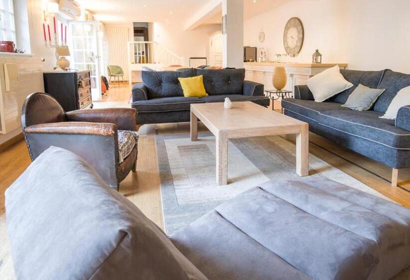 Bed and Breakfast La Grange Aux Coqs