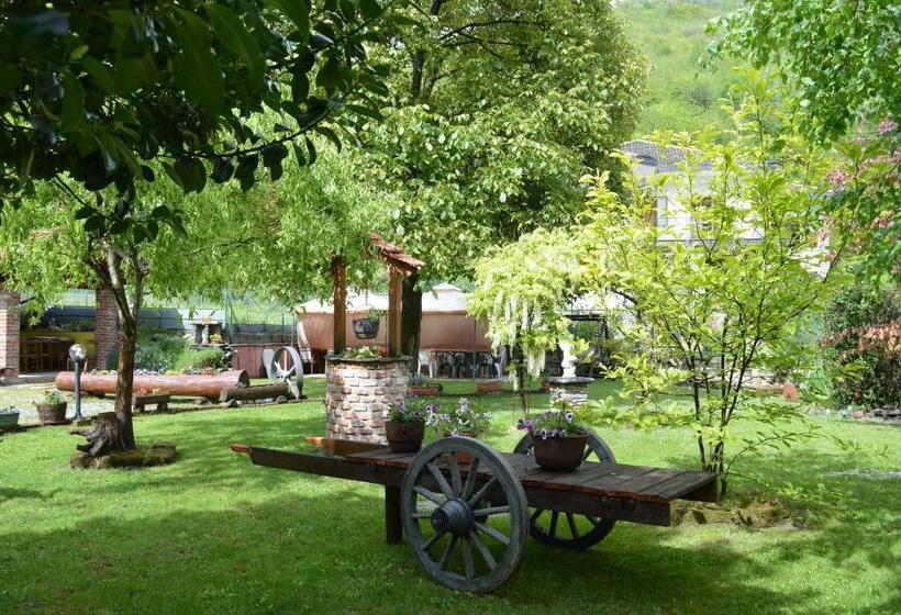 住宿加早餐  La Slitta