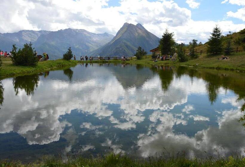 住宿加早餐  La Slitta