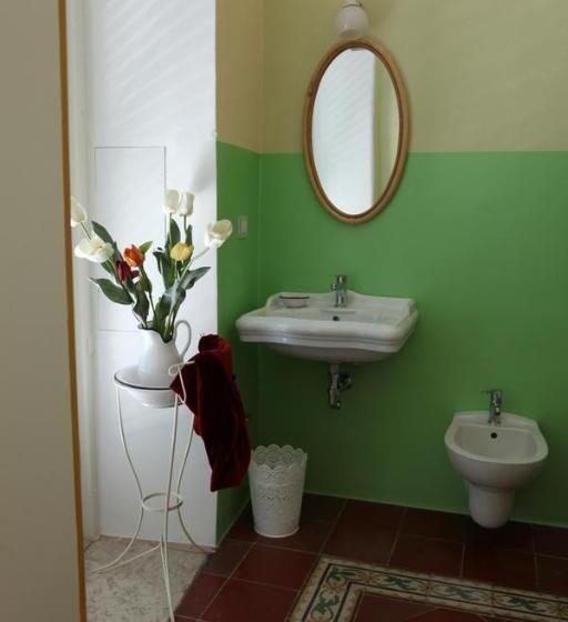 مبيت وإفطار Locus Amoenus Luxury Rooms