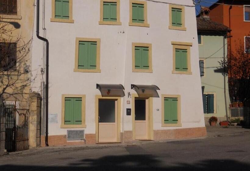 ベッドアンドブレックファースト Piccolo Borgo