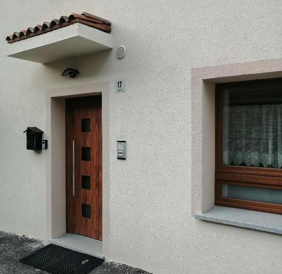 민박 Residenza  Il Gufetto