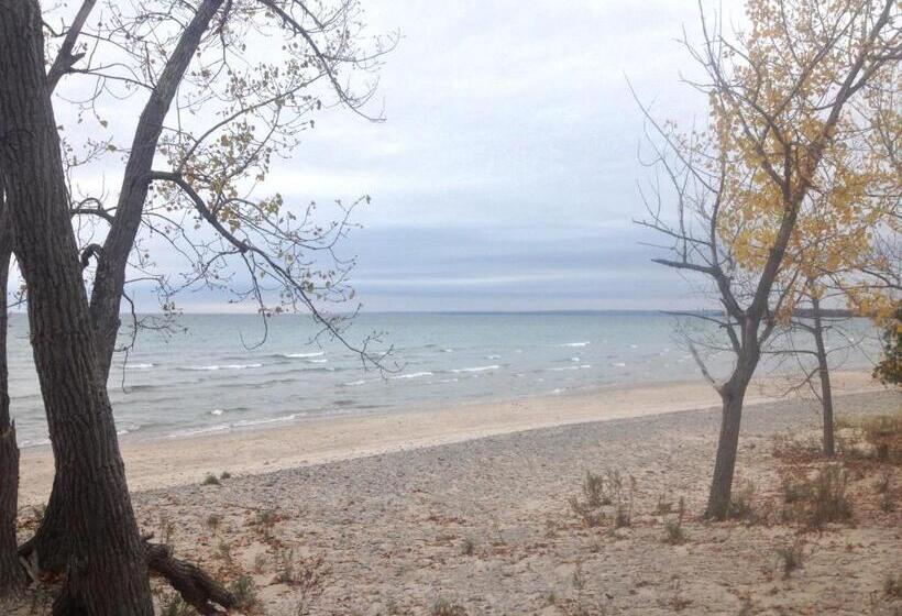 住宿加早餐  Runaway Bay Guest House