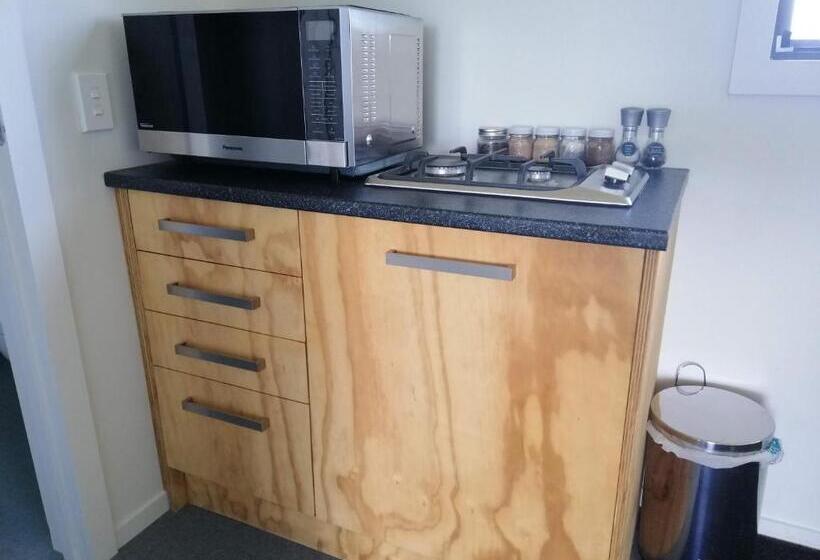 تختخواب و صبحانه Scenic Waterways Retreat