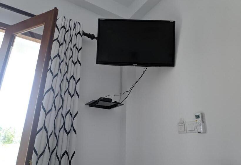 Bed and Breakfast Villa Red Pool