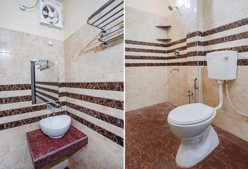 Fabhotel Rs Residency