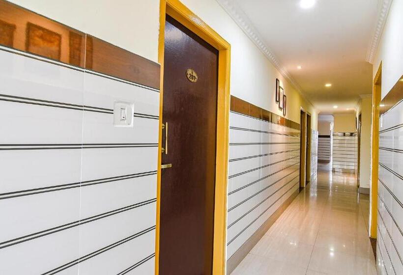 Fabhotel Sagar Royale