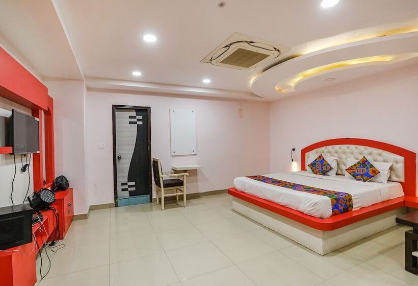 Fabhotel Leaf Paradise