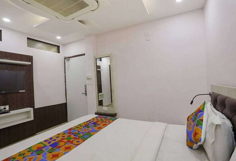 Fabhotel Leaf Paradise