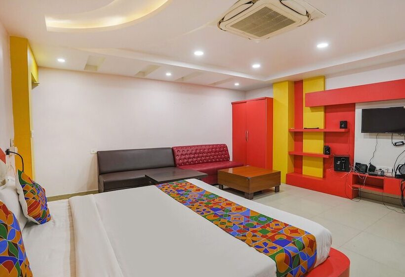 Fabhotel Leaf Paradise