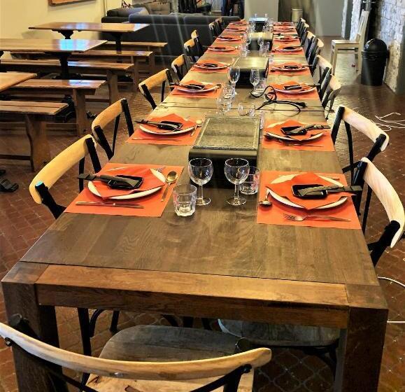 Freeride Hostel & Bar