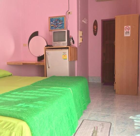 Hotel ชรินพันธ์เฮ้าส์