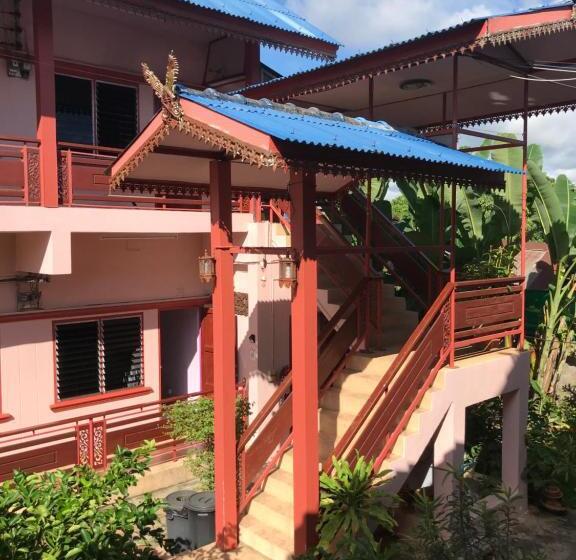 Hotel ชรินพันธ์เฮ้าส์