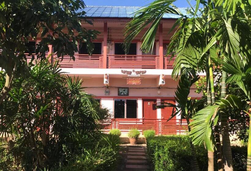 Hotell ชรินพันธ์เฮ้าส์