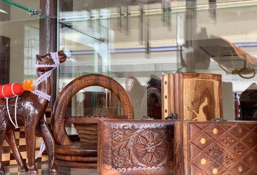 هتل гостиница меридиан