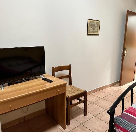 בית מלון כפרי Agriturismo La Rasdora