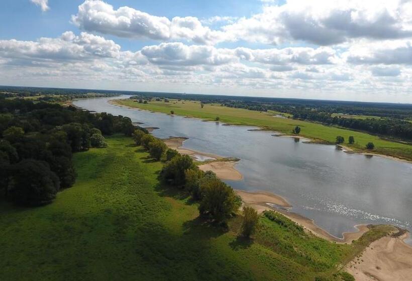 ホテル Alter Hof Am Elbdeich