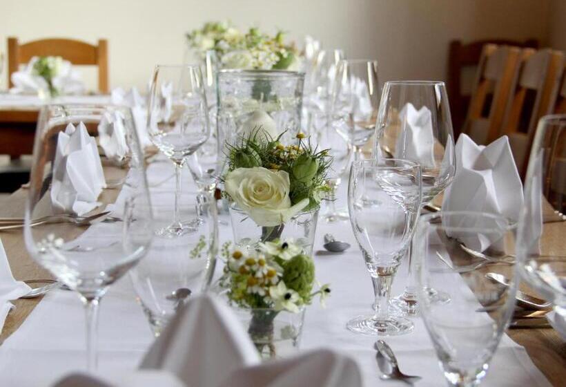 ホテル Alter Hof Am Elbdeich