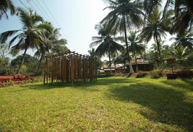 בית מלון כפרי Atulyam Farm