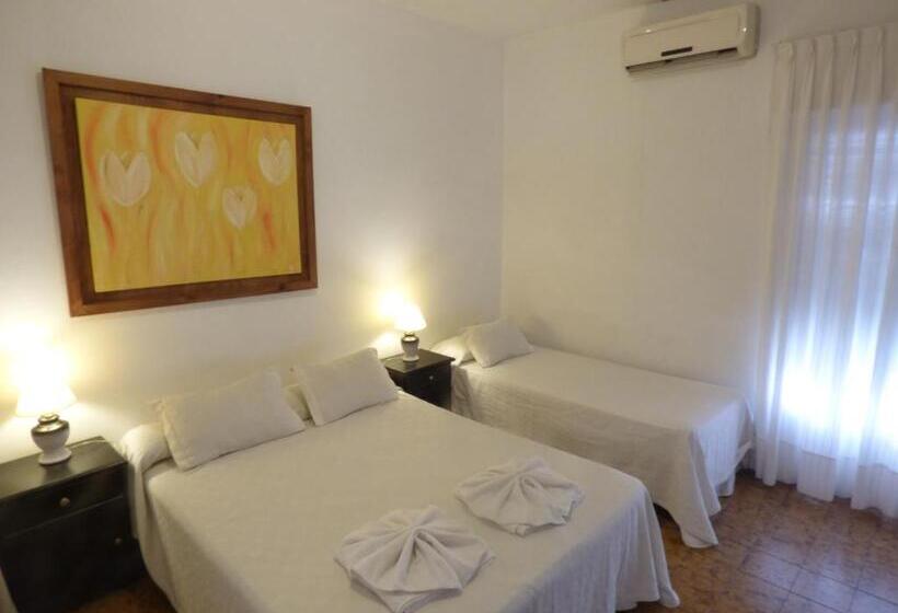 Отель California