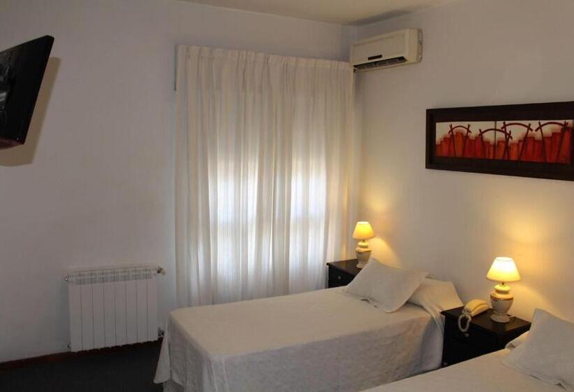 Отель California