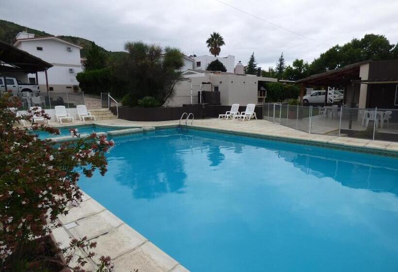 Отель California