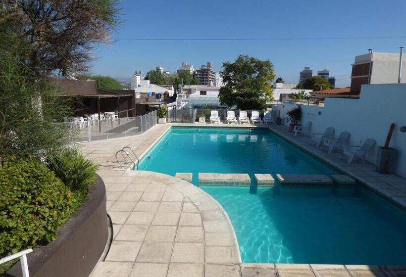 Отель California