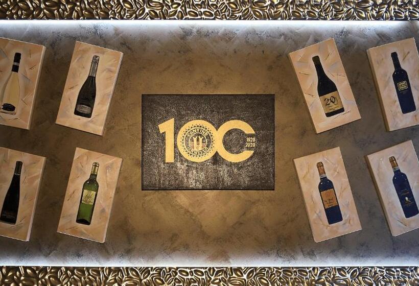 ホテル Cantine Iannella