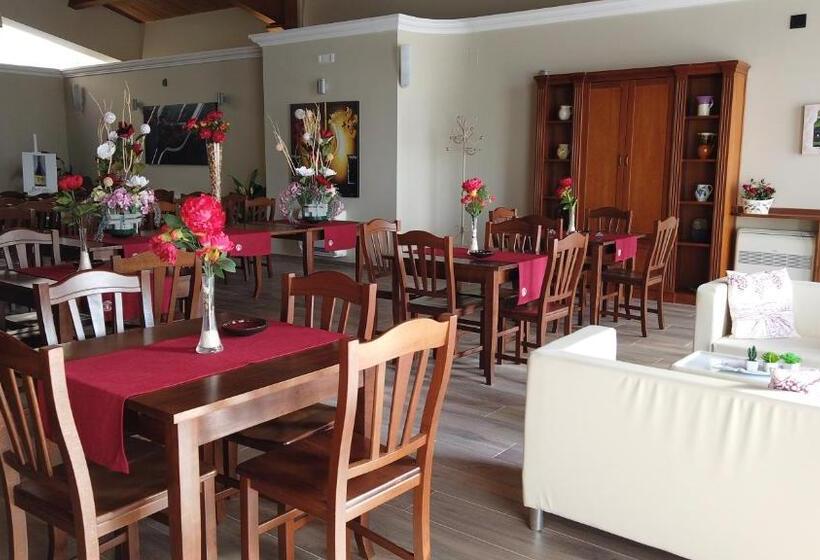 ホテル Cantine Iannella