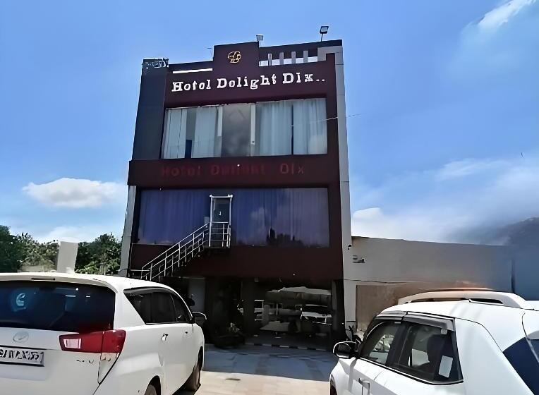 בית מלון כפרי Delight Deluxe