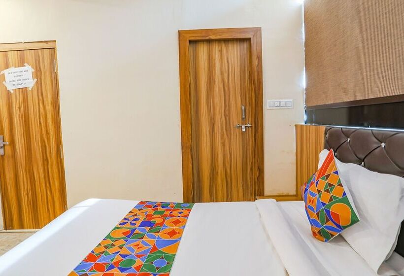 Отель Fabexpress P2