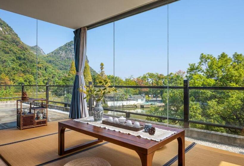 فندق Guilin Heshe Lakeside Resort