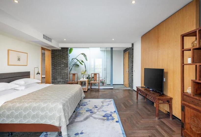 فندق Guilin Heshe Lakeside Resort