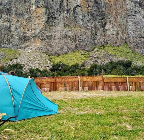 ホテル Hostel El Paredon