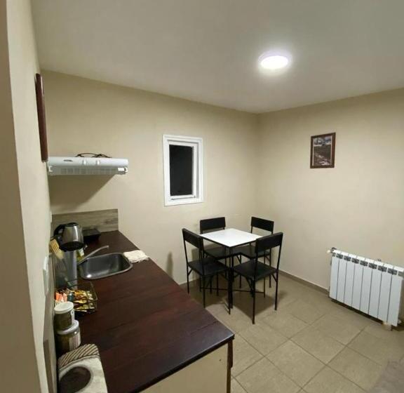 Отель Hostel El Paredon