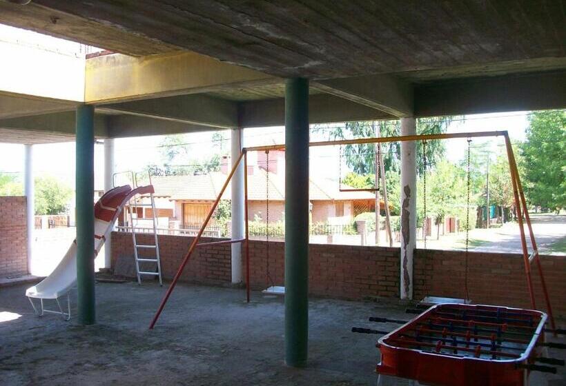 בית מלון כפרי Hosteria Columbia