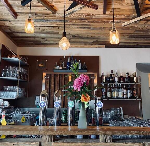 Отель Lieboch Living