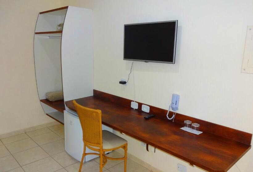 酒店 Monte Carlo Uberaba Próximo Ao Hospital Uftm , Hospital Dr Hélio Angotti E Hospital Regional Ubera