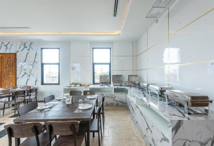 فندق Mylin Holiday