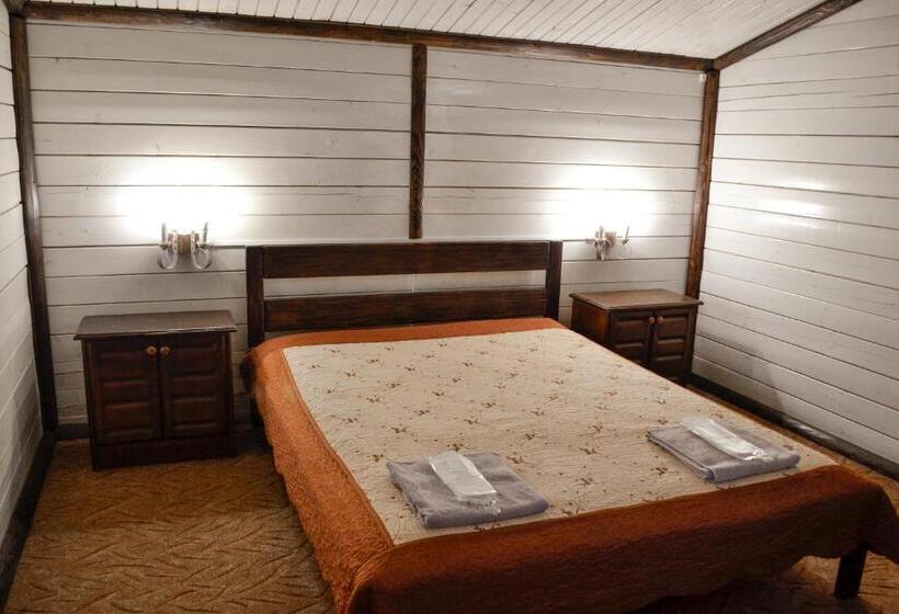 فندق Orlyne Gnizdo