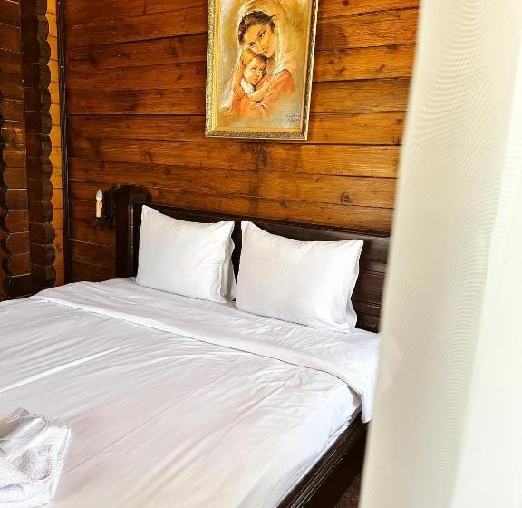 فندق Orlyne Gnizdo