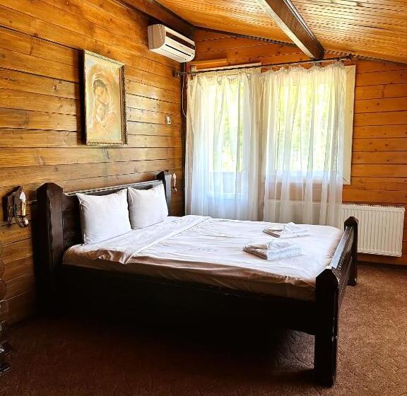 فندق Orlyne Gnizdo