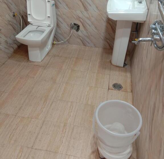 בית מלון כפרי Oscar Banquet And