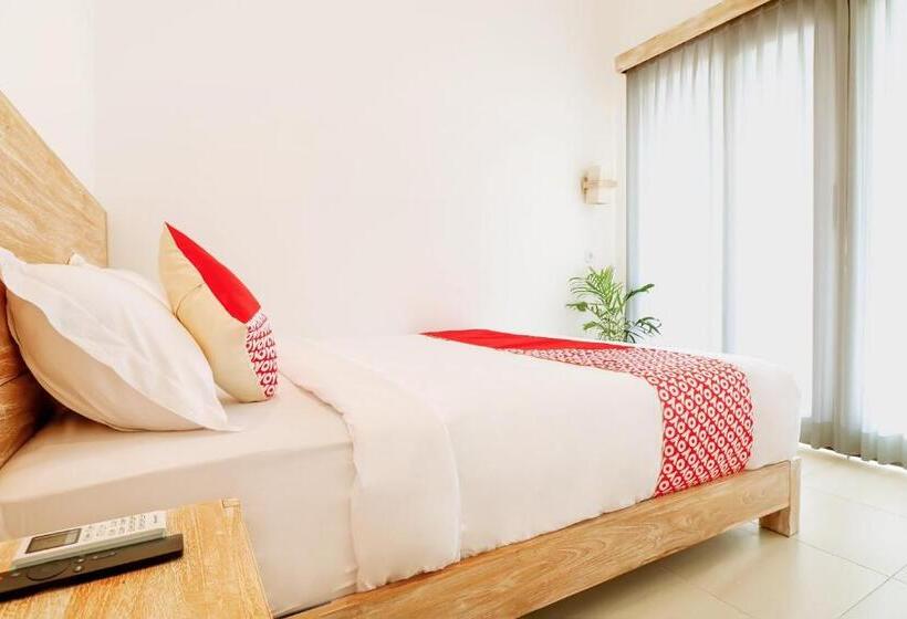 호텔 Oyo 2896 Uma Menuh Guest House
