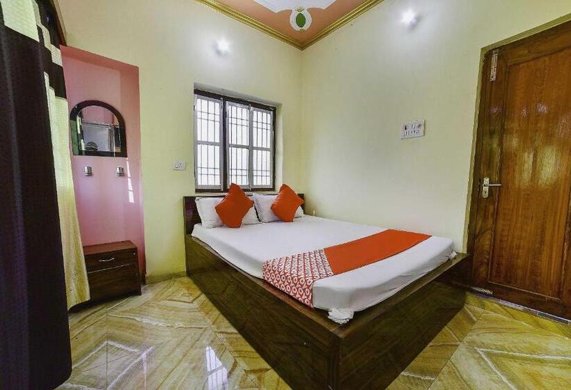 בית מלון כפרי Oyo Flagship Ashoka Guest House