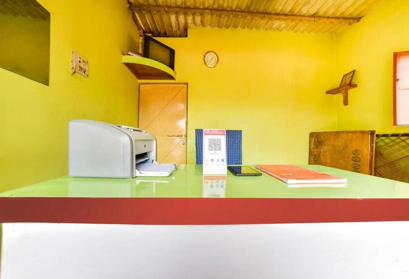 בית מלון כפרי Oyo Flagship Ashoka Guest House