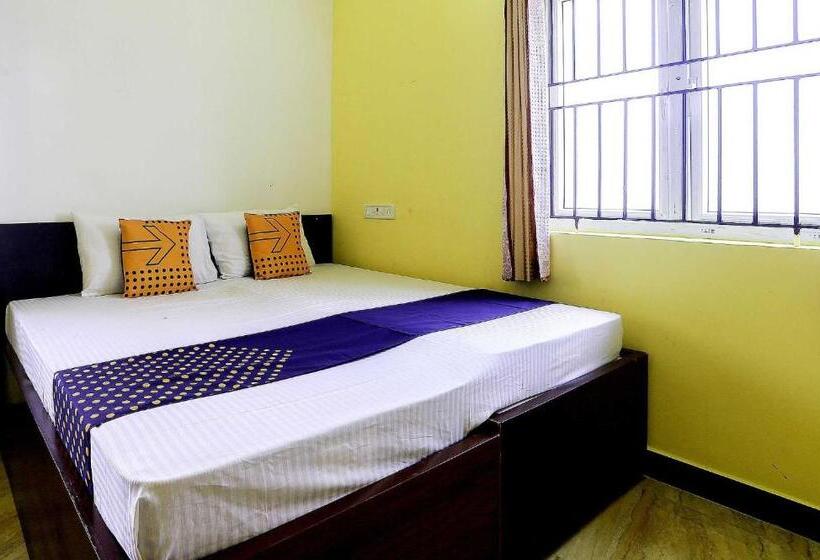 酒店 Oyo Flagship Ayyans Residency